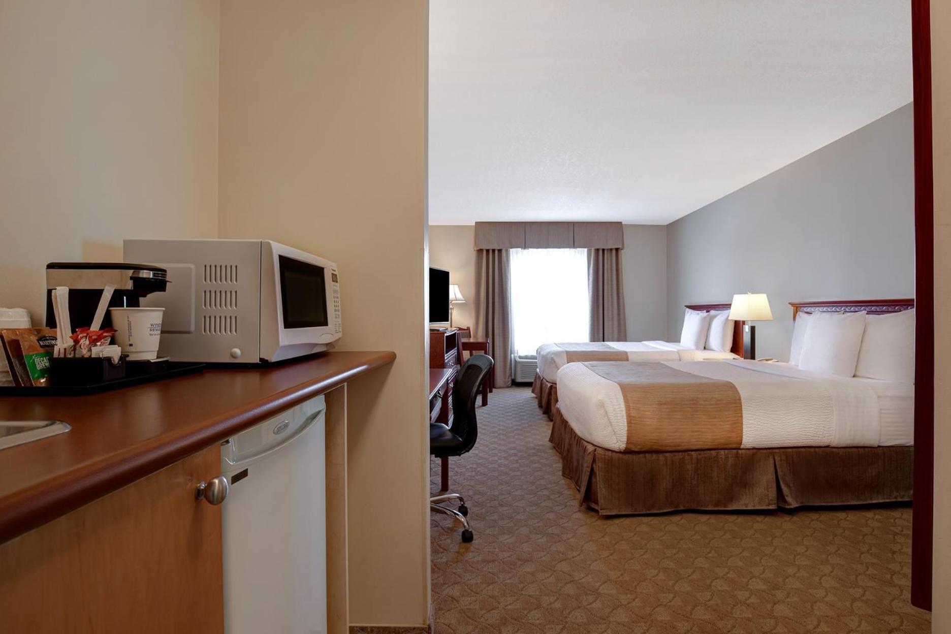 Days Inn By Wyndham Dawson Creek Zewnętrze zdjęcie