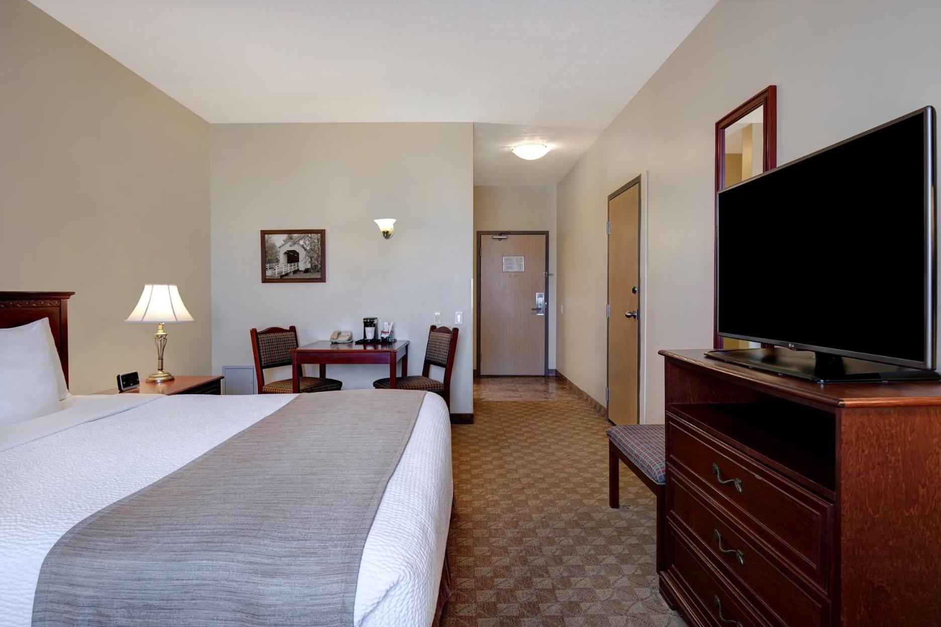 Days Inn By Wyndham Dawson Creek Zewnętrze zdjęcie